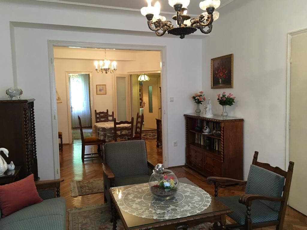 Elegant Apartment Budapest Bagian luar foto